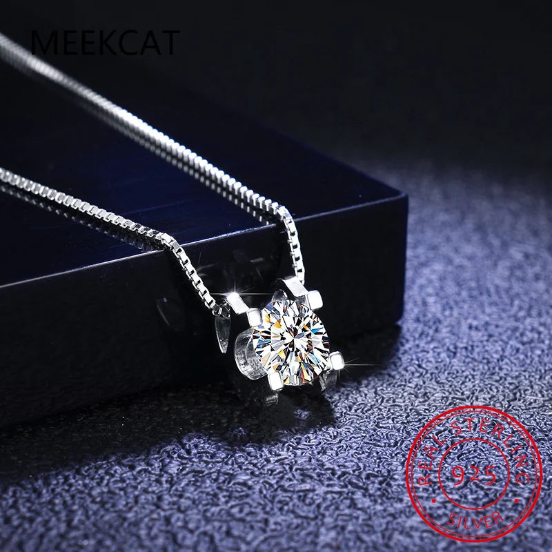 Sparkling Love Necklace